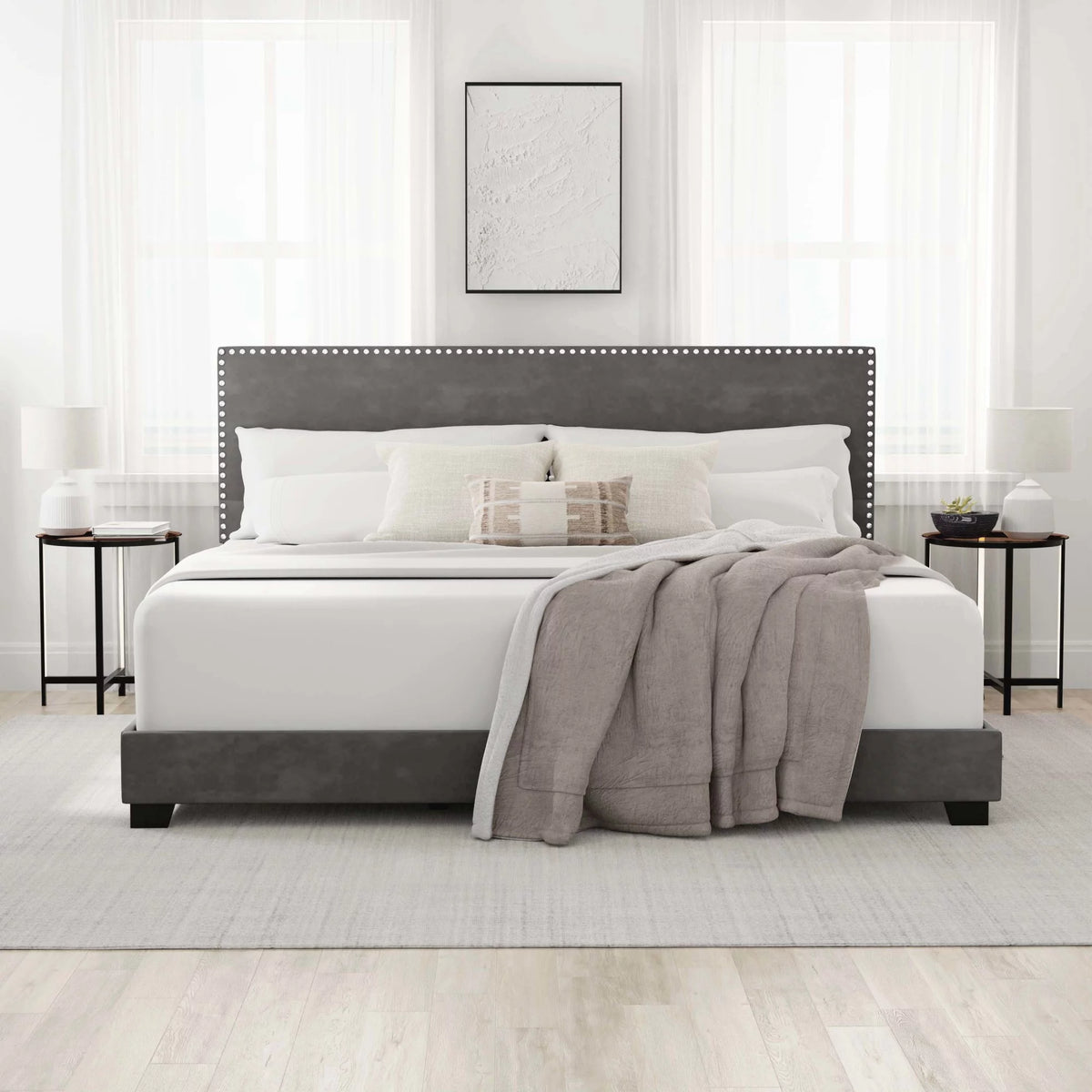 Charcoal Fabric Upholstered Queen Bed Z565