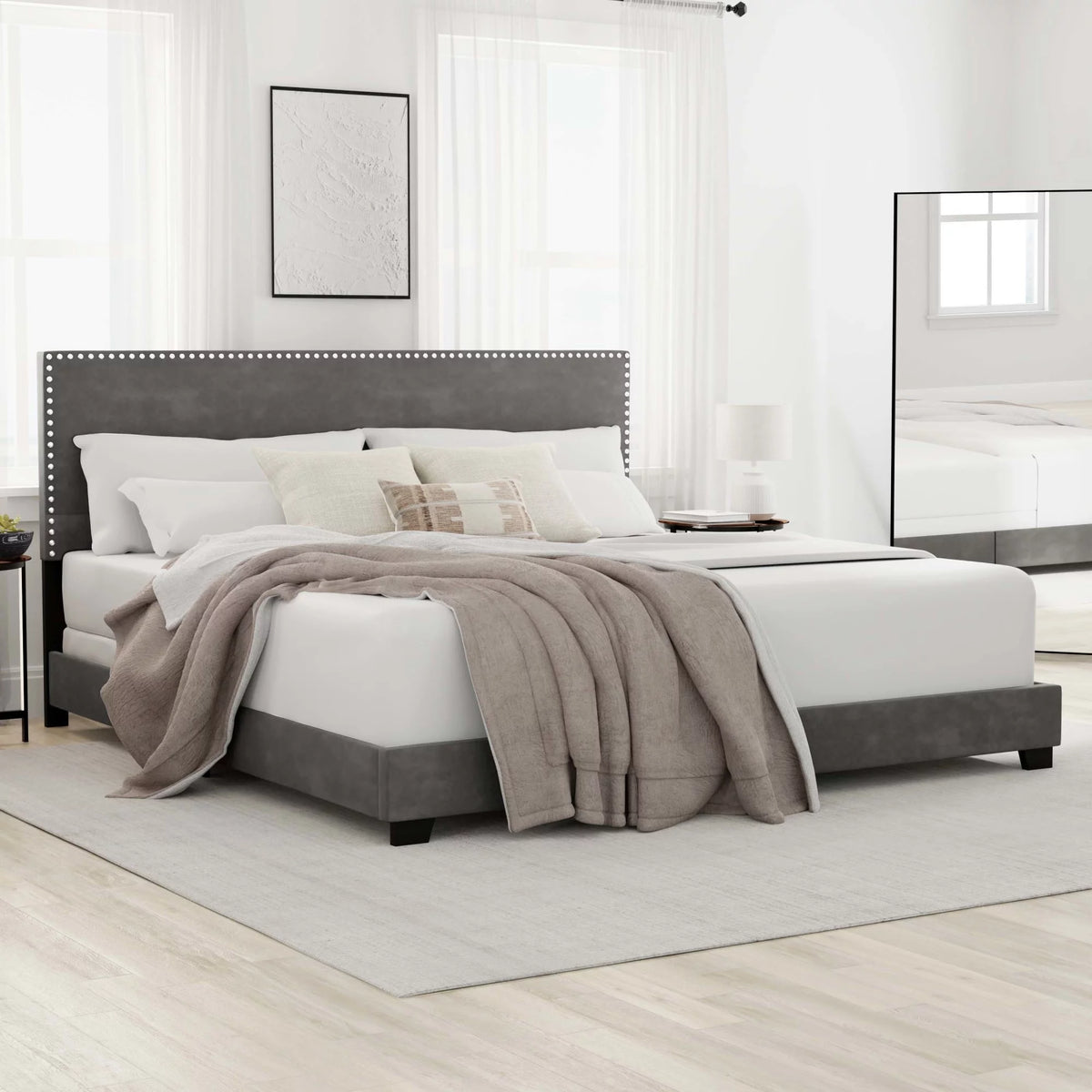 Charcoal Fabric Upholstered Queen Bed Z565