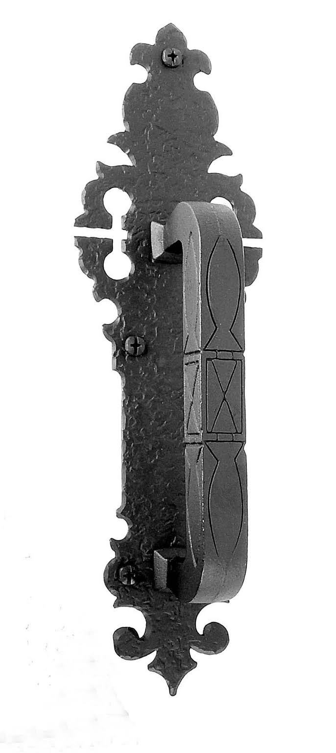 570W 12 inch Warwick Escutcheon with Grip A521