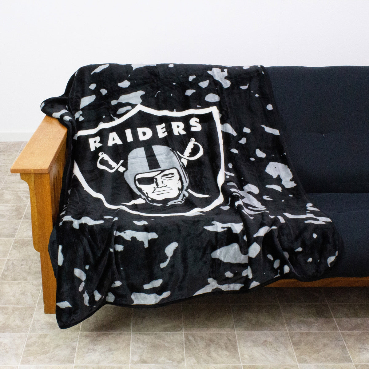 Comfy Throw Blanket E97632
