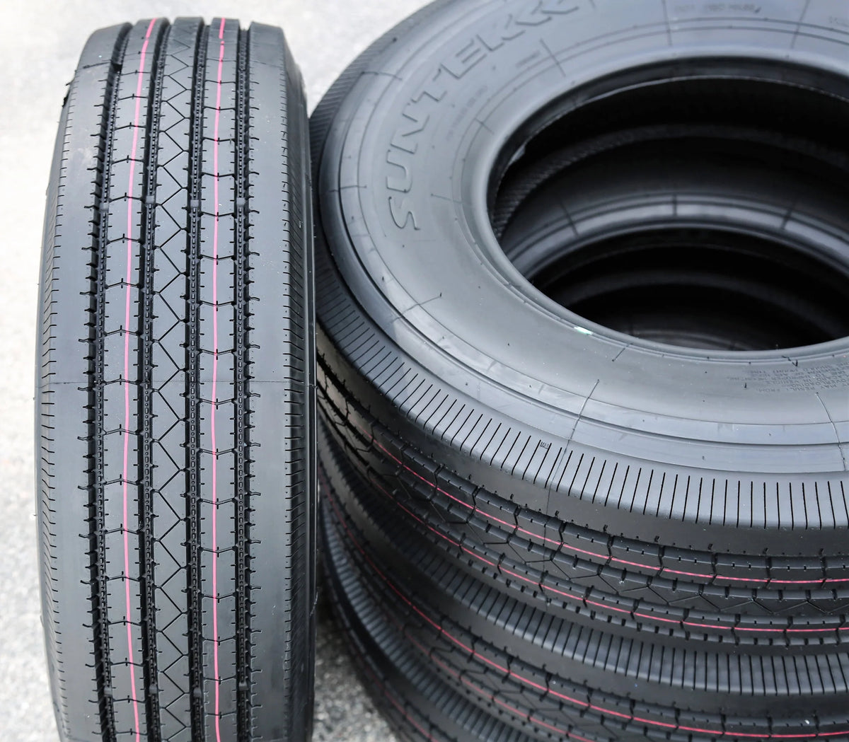 235/80R16 14 Ply Trailer Tire F4915