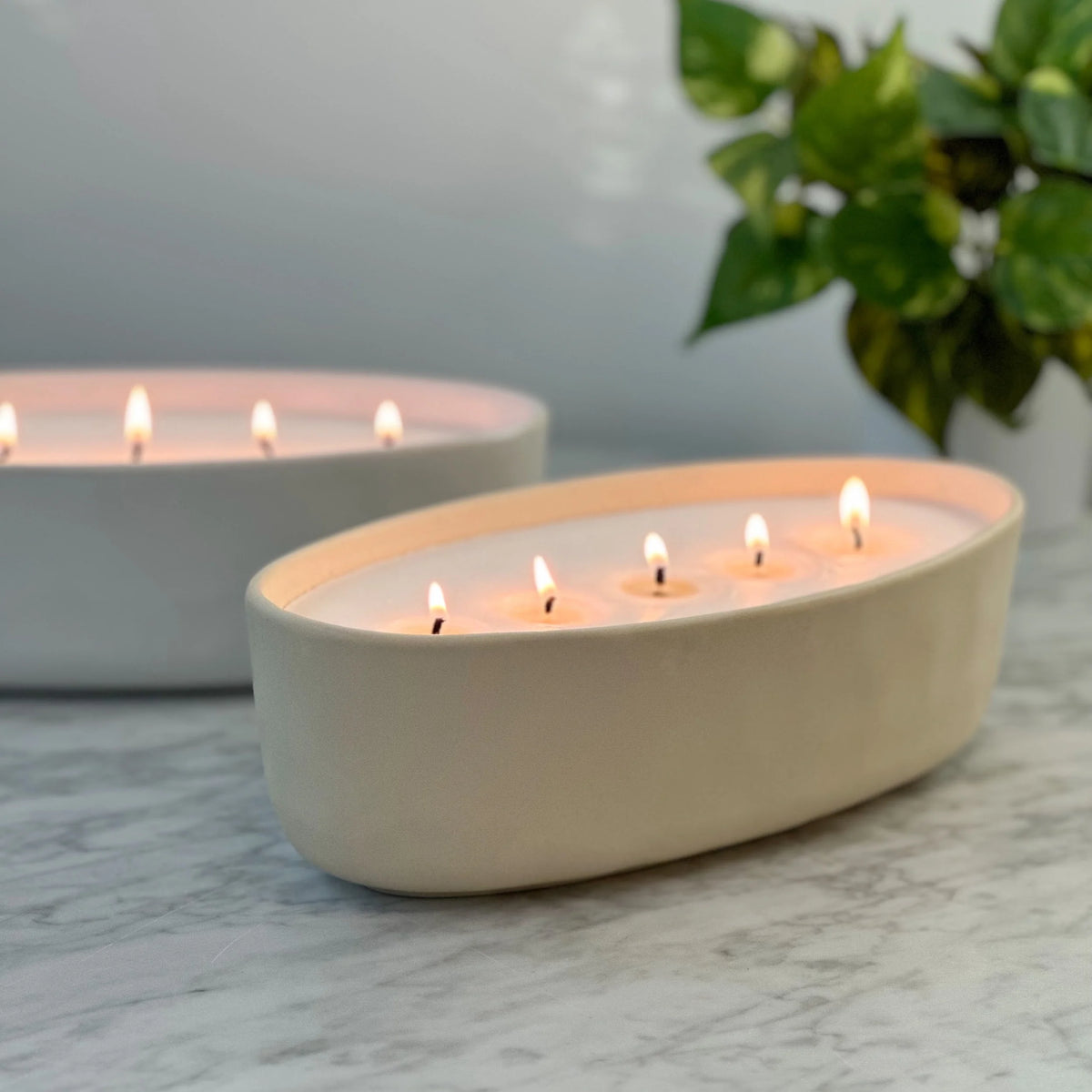 40.5oz Red Lava & Citrus Scented 5-Wick Oversized Candle N713