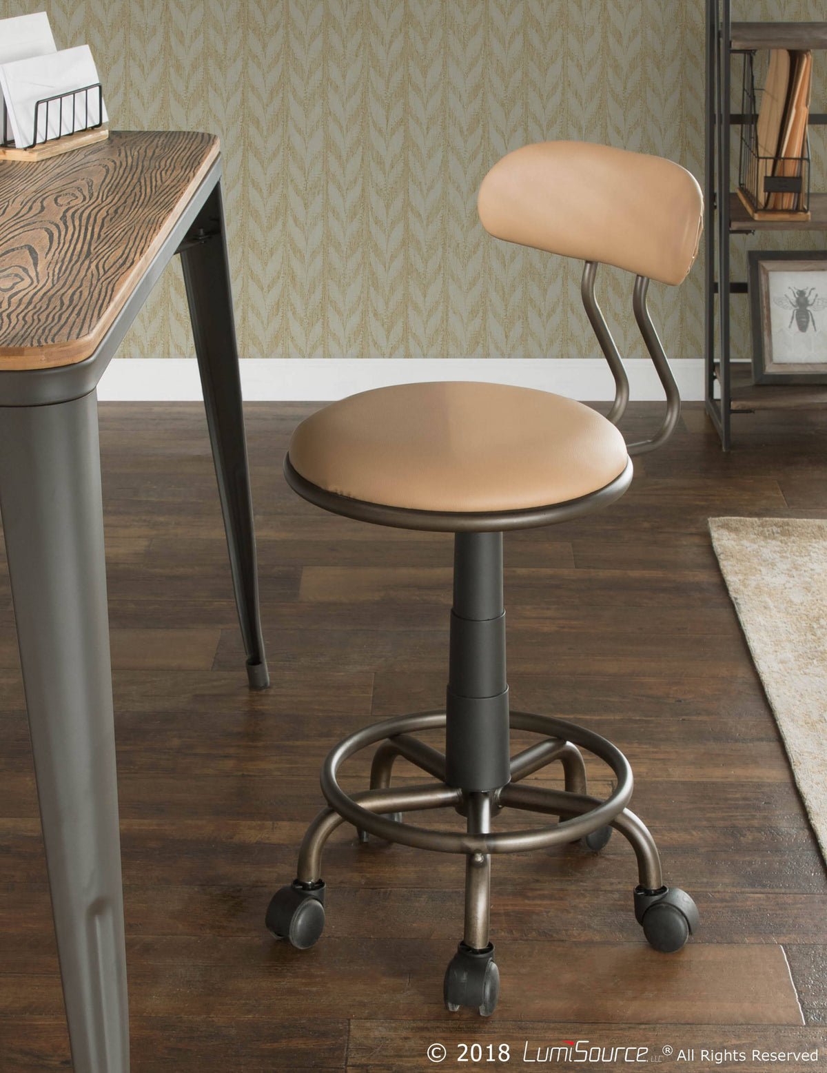 Antique Metal Camel Task Chair N82795